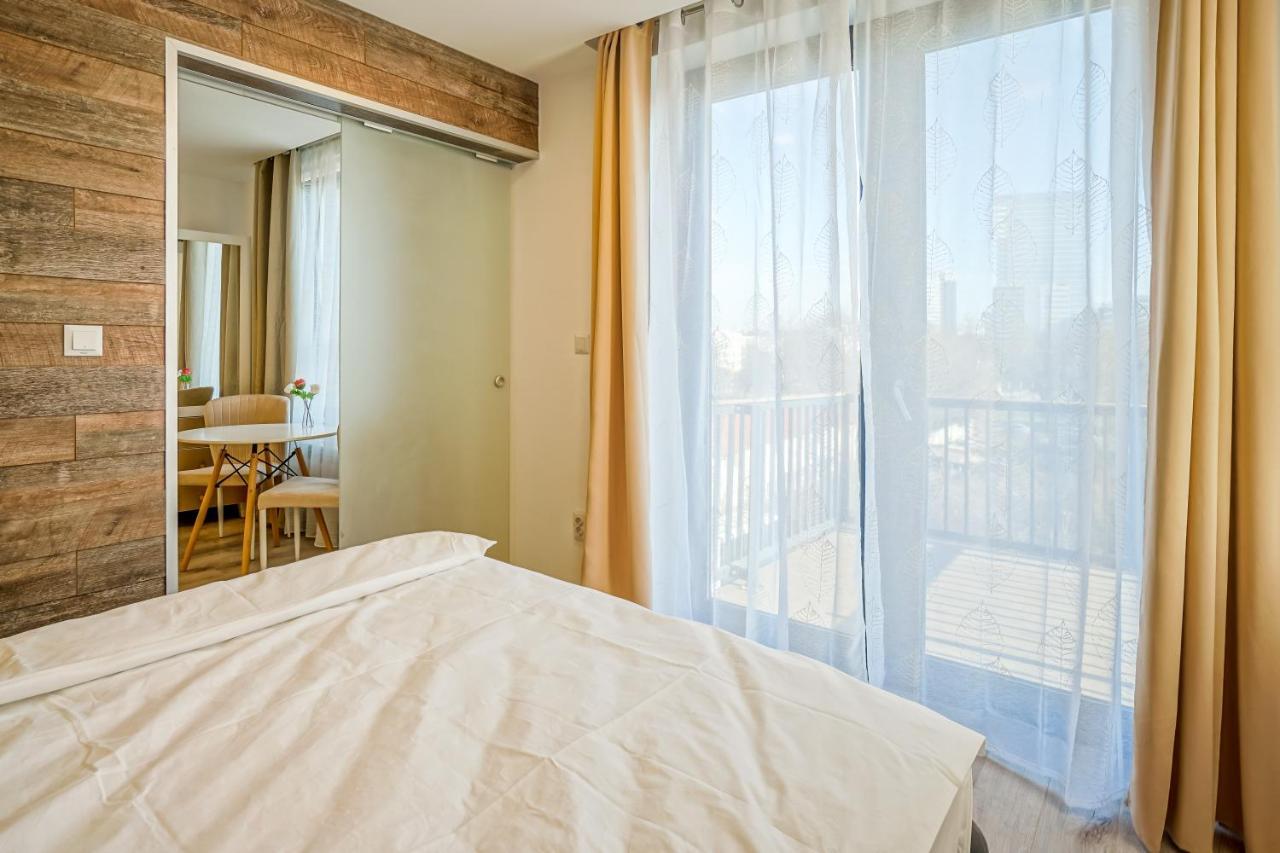 بوخارست Bright Apartments Moments Away From Herastrau Park, Mall And Metro المظهر الخارجي الصورة
